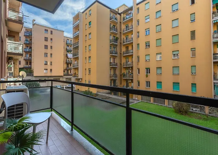 아파트 Guesthost - San Donato Fiera House X6 볼로냐