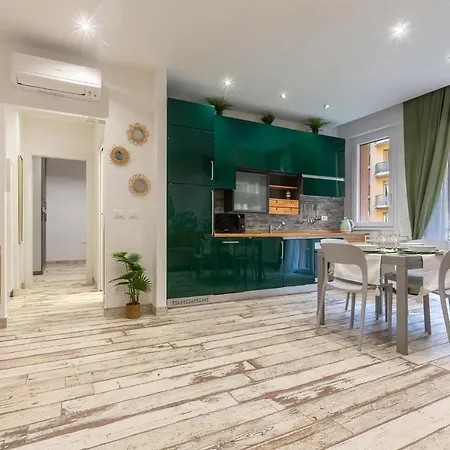 Guesthost - San Donato Fiera House X6